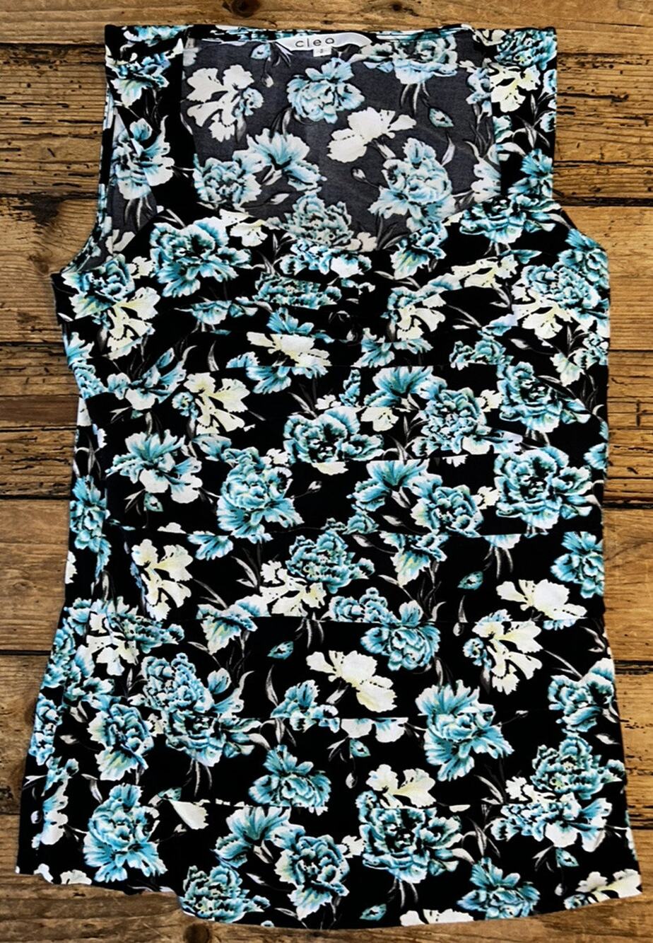 Cleo women’s size S flower print sleeveless blouse tank